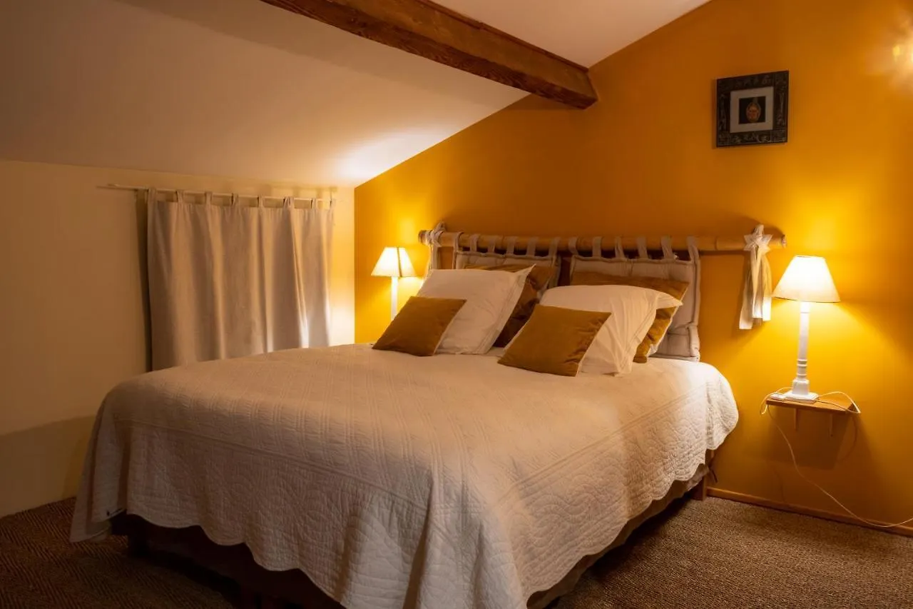 Chambre D'Hotes Belair Eaunes Bed & Breakfast