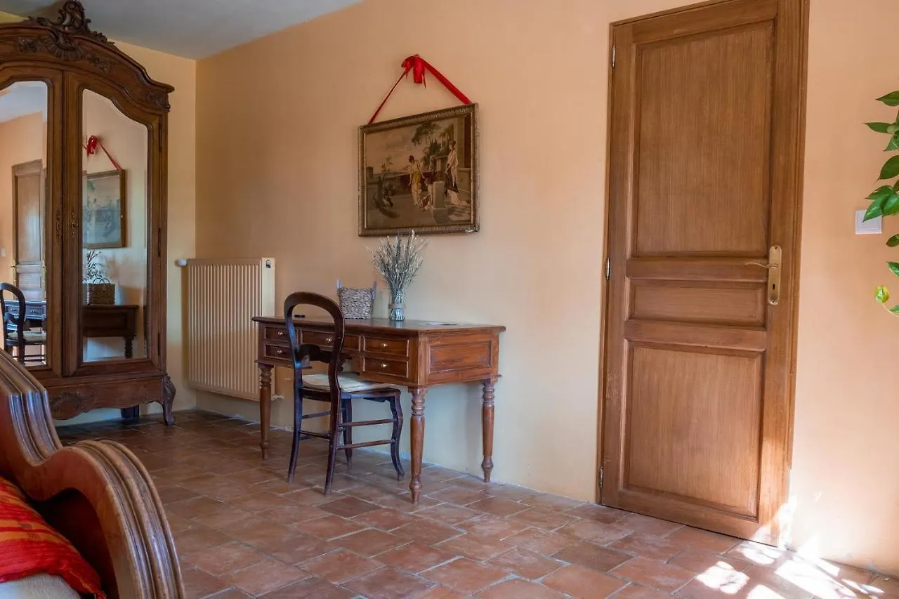Chambre D'Hotes Belair Eaunes Bed & Breakfast